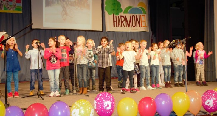 Akademie ke 40. výročí založení ZŠ Březenecká Chomutov (3).jpg